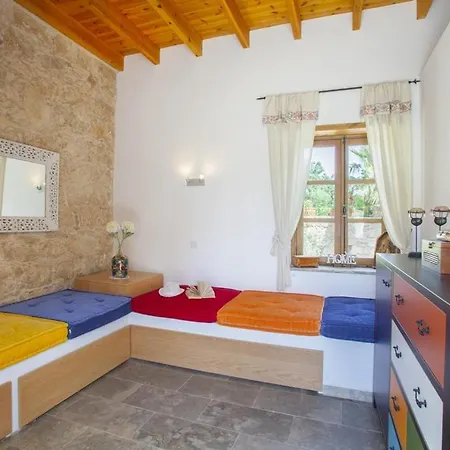 Hébergement de vacances Mesogi *